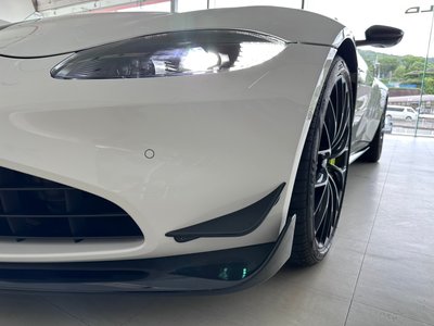 2024 Aston Martin VANTAGE — миниатюра 8