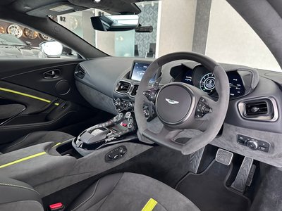 2024 Aston Martin VANTAGE — миниатюра 16