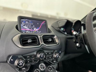 2024 Aston Martin VANTAGE — миниатюра 25