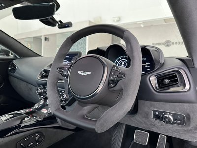 2024 Aston Martin VANTAGE — миниатюра 19