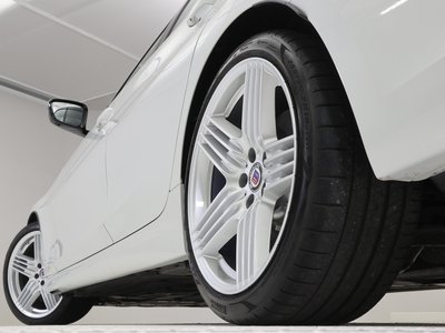 2021 BMW Alpina B3 照片 29