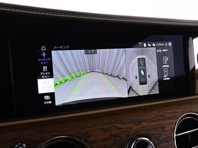 صورة 31 لـ 2024 ROLLS-ROYCE SPECTRE