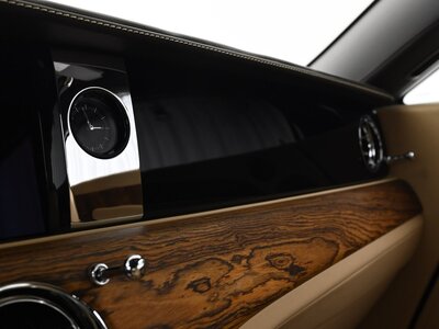 صورة 33 لـ 2024 ROLLS-ROYCE SPECTRE