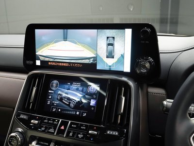 2024 Lexus LX photo 6