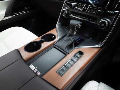 2024 Lexus LX thumbnail 78