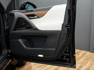 2024 Lexus LX thumbnail 71