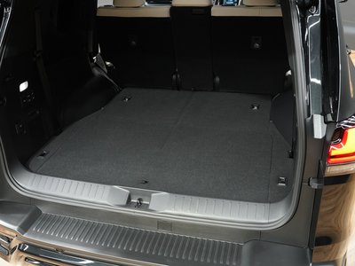 2024 Lexus LX thumbnail 26