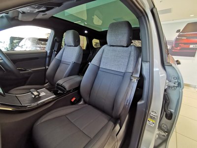2025 LAND Rover RANGE ROVER EVOQUE thumbnail 35
