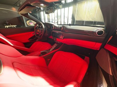 صورة 15 لـ 2023 Ferrari PORTOFINO M