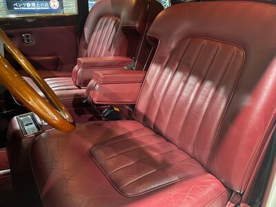 1977 ROLLS-ROYCE SILVER SHADOW — фото 13