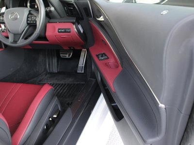 2024 Lexus LC CONVERTIBLE photo 16