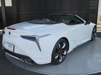 2024 Lexus LC CONVERTIBLE photo 13