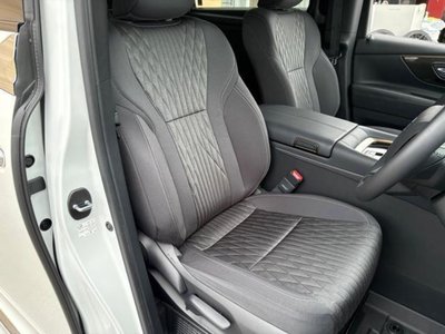 2025 Toyota ALPHARD — фото 61