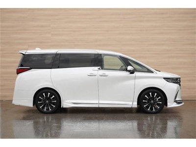 2025 Toyota ALPHARD — фото 18