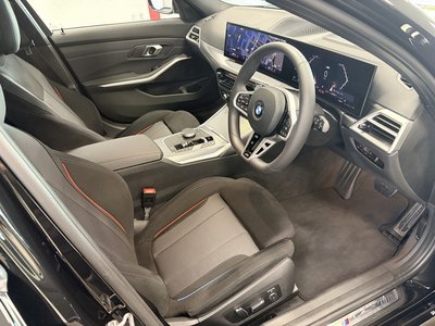 2025 BMW 3 SERIES TOURING thumbnail 34