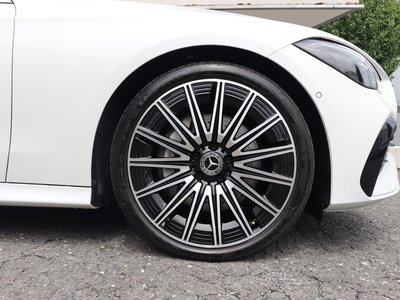 2025 Mercedes-BENZ CLE photo 3