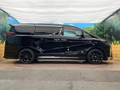صورة 25 لـ 2021 Toyota ALPHARD