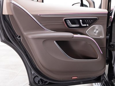 صورة 74 لـ 2025 Mercedes-BENZ EQS SUV MAYBACH