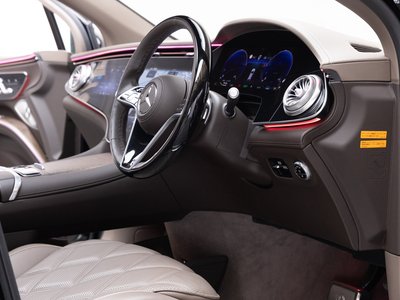 صورة 43 لـ 2025 Mercedes-BENZ EQS SUV MAYBACH