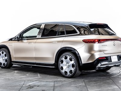 صورة 33 لـ 2025 Mercedes-BENZ EQS SUV MAYBACH