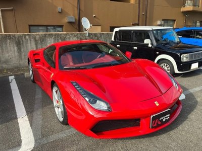 صورة 3 لـ 2017 Ferrari 488 GTB