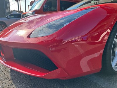 صورة 8 لـ 2017 Ferrari 488 GTB