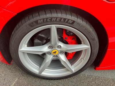 صورة 13 لـ 2017 Ferrari 488 GTB