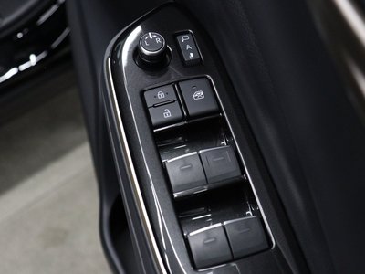 2025 Toyota CROWN SPORT thumbnail 21