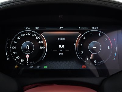 صورة 40 لـ 2024 Aston Martin DB12