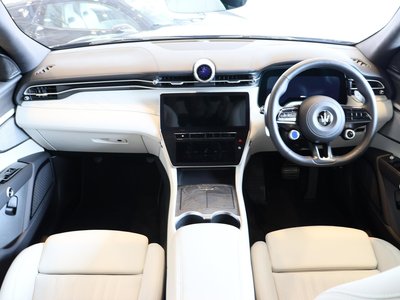 صورة مصغرة 6 لـ 2025 Maserati GRECALE