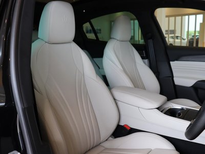 صورة مصغرة 24 لـ 2025 Maserati GRECALE
