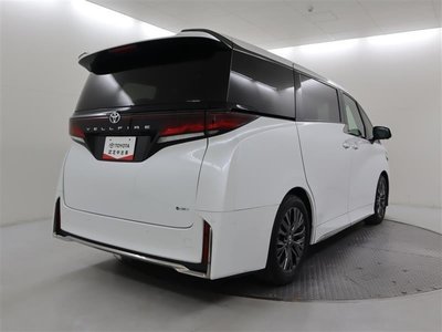 2024 Toyota VELLFIRE photo 4