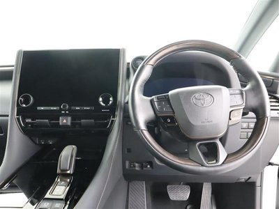 2024 Toyota VELLFIRE photo 13