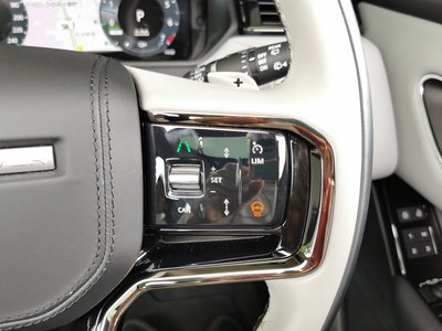 2025 LAND Rover RANGE ROVER VELAR photo 13