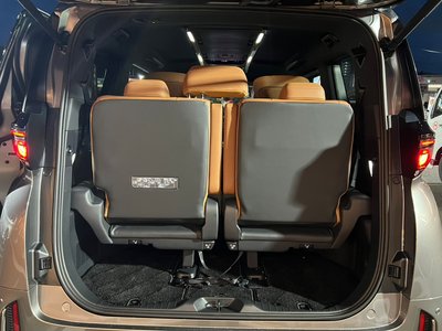 2026 Toyota VELLFIRE thumbnail 36