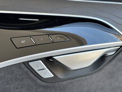 2024 AUDI A8 thumbnail 26
