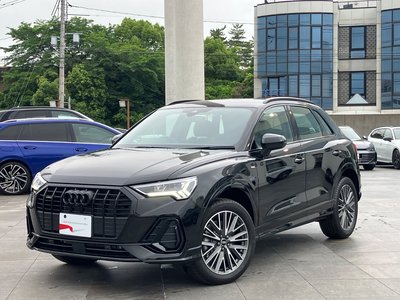 2026 AUDI Q3 photo 1