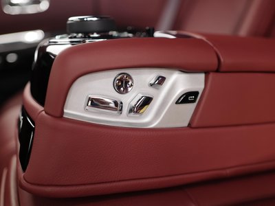 صورة 22 لـ 2015 ROLLS-ROYCE GHOST