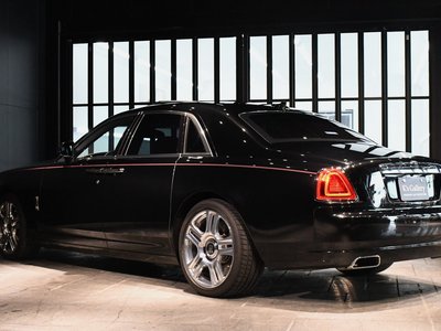 صورة 97 لـ 2015 ROLLS-ROYCE GHOST