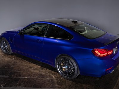 2018 BMW M4 COUPE photo 3