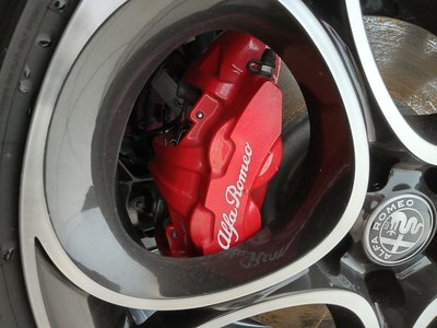 صورة 50 لـ 2023 ALFA Romeo JULIA