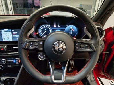 صورة 26 لـ 2023 ALFA Romeo JULIA