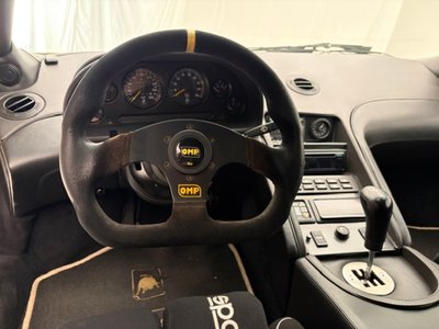 صورة 19 لـ 1994 Lamborghini DIABLO