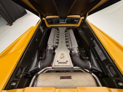 صورة 26 لـ 1994 Lamborghini DIABLO