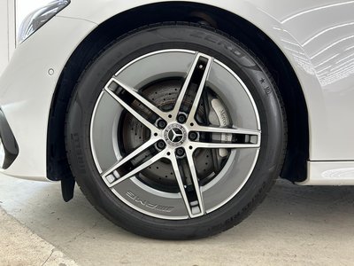 2024 Mercedes-BENZ E-CLASS photo 9