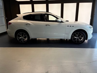 2018 Maserati LEVANTE — фото 6