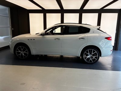 2018 Maserati LEVANTE — фото 3