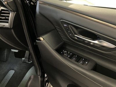 2023 Toyota ALPHARD — фото 31