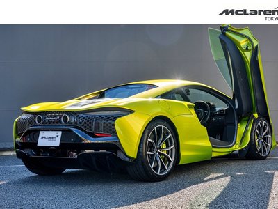 صورة 8 لـ 2023 Mclaren ARTURA
