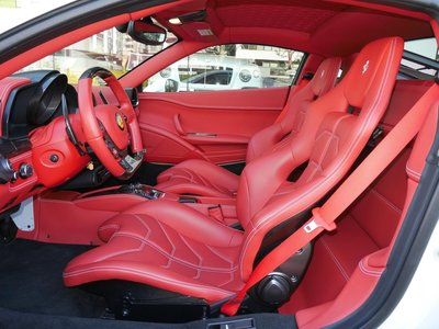 صورة 12 لـ 2014 Ferrari 458 ITALIA